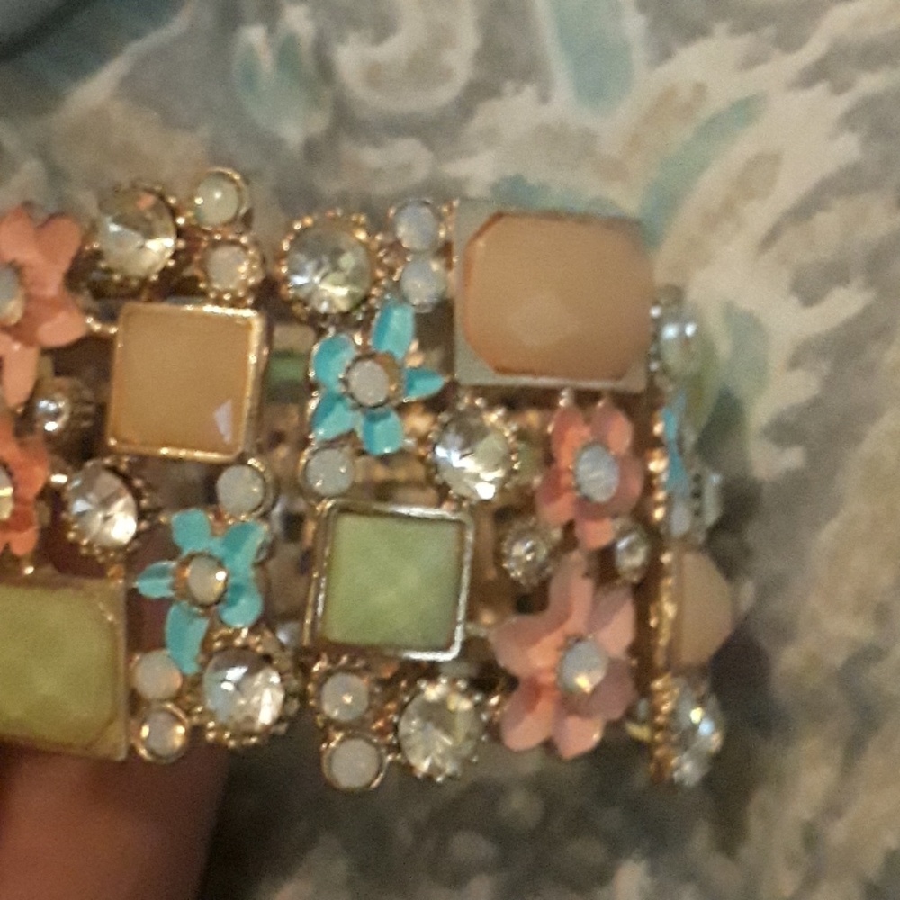 Bracelet - Picture 3 of 3